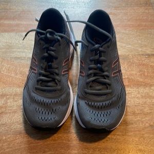 Brand new!! ASICS sneakers